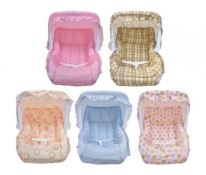 صورة حامل اطفال مع غطاء راس